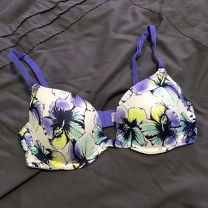 Victoria's Secret bra